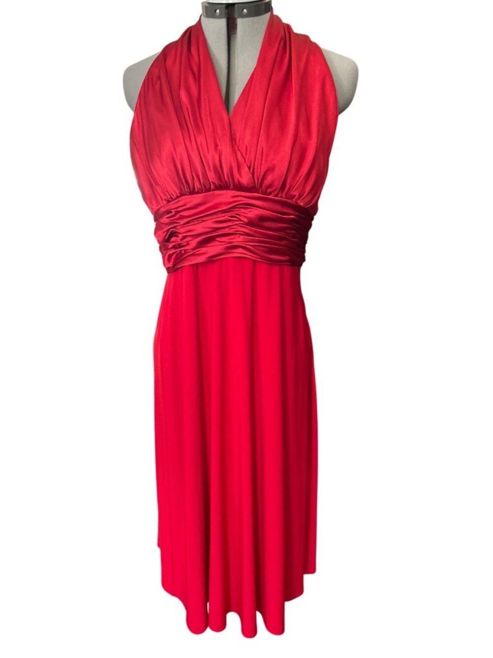 Evan Picone Red Halter Midi Dress With Ruched Waist & Satin Finish Size 10